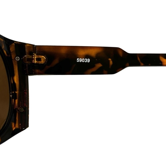 A.J. Morgan Tortoise Shell Sunglasses. New - Picture 4 of 6